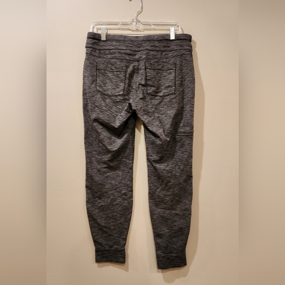 ATHLETA - Cozy Gray Jogger Pants - Picture 4 of 5